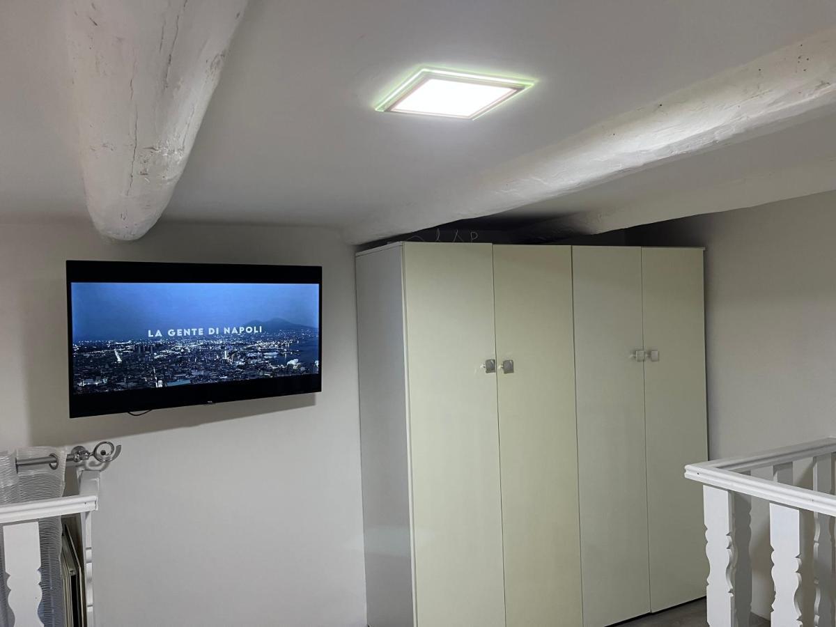 Bryan Home نابولي المظهر الخارجي الصورة
